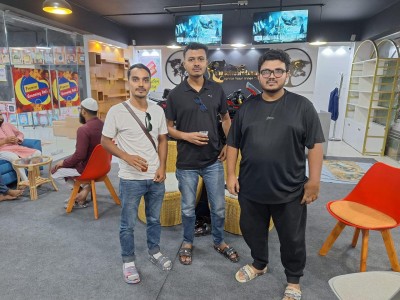 The Scissor's Lounge